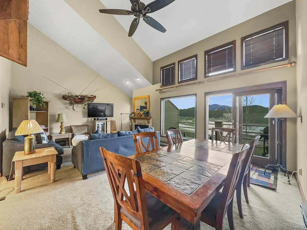 111 Corinthian Circle Unit H 3br 2ba 3 Bedroom Condo by RedAwning