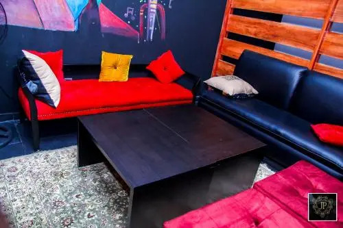 JP Suites And Lounge