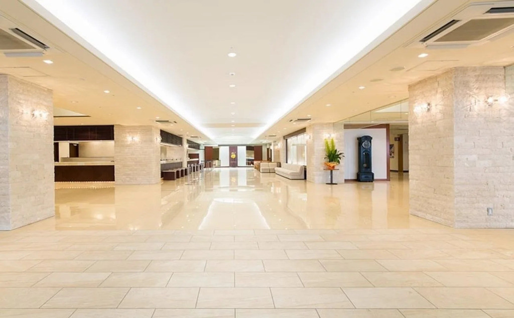 Hotel Urashima