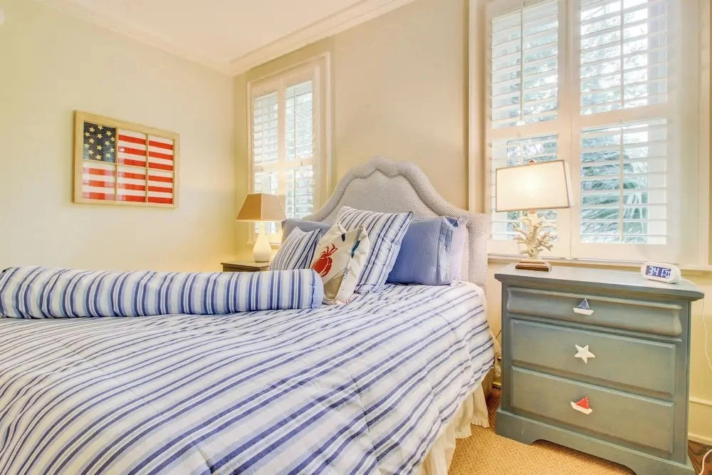 Beach Cottage With Private Pool & Spa, Ocean Views, & Shared Pool Access