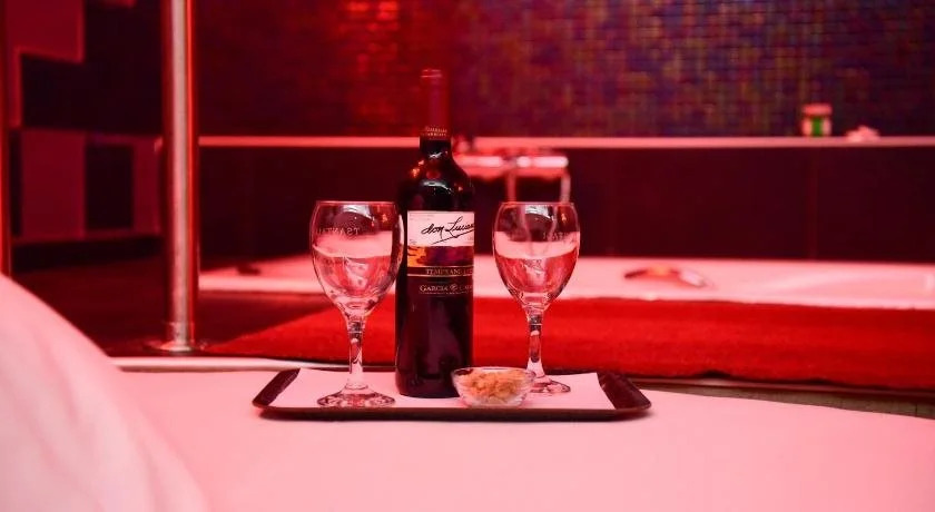 Eva Hotel Piraeus