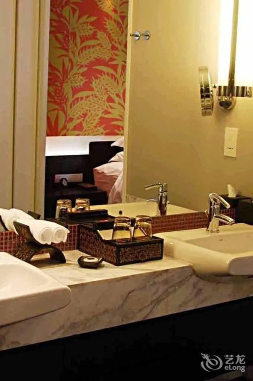 Yuehe Hotel