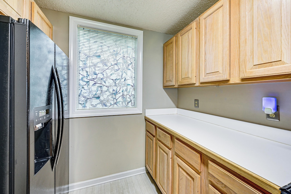 Family Friendly! Golf-front Haven in Cherry Grove