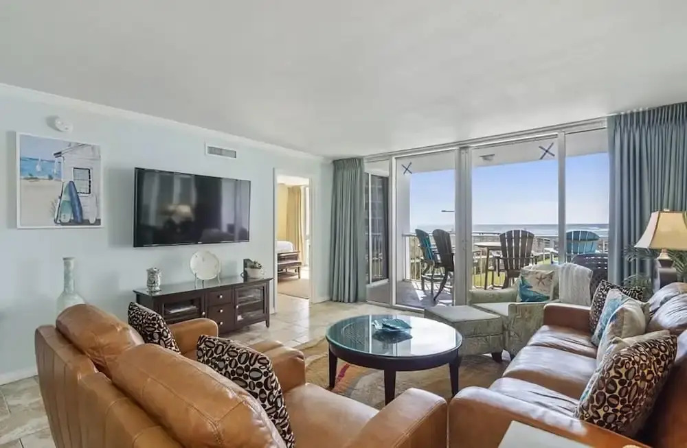 Shoreline Towers 1022