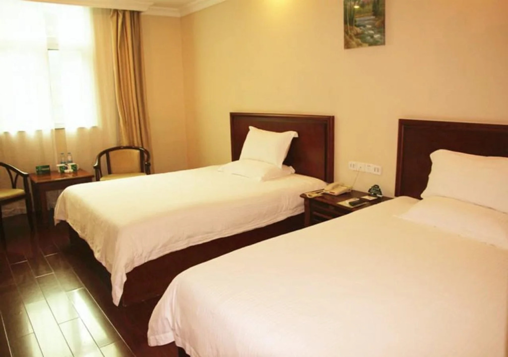 Greentree Inn Shenzhen Huaqiangbei Express Hotel