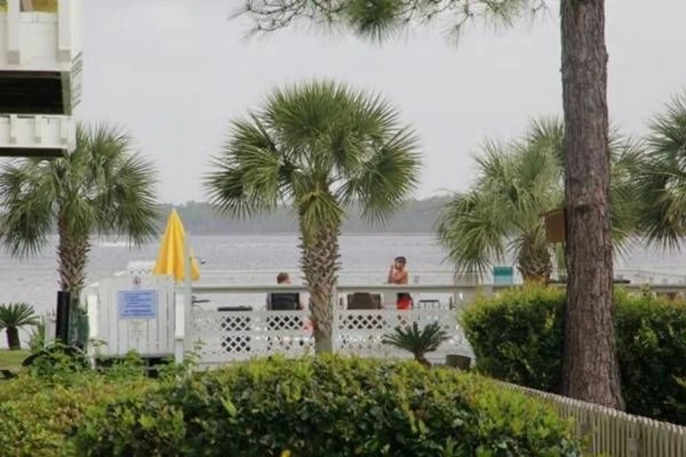 Wolf Bay Villas
