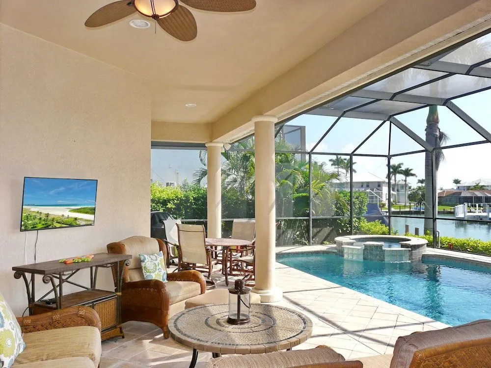Waterfront Home With Pool, spa and Boating Access