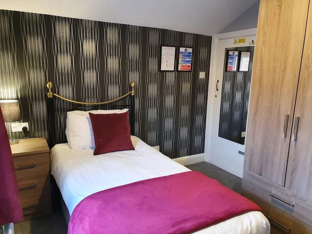 The Braemar Southport