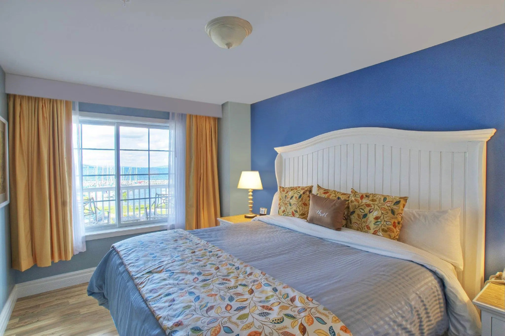 Watkins Glen Harbor Hotel