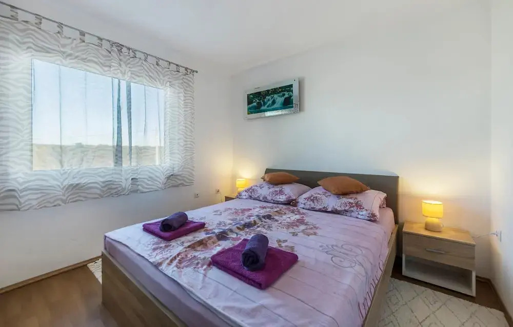 Nice Home in Vodnjan With 2 Bedrooms and Wifi