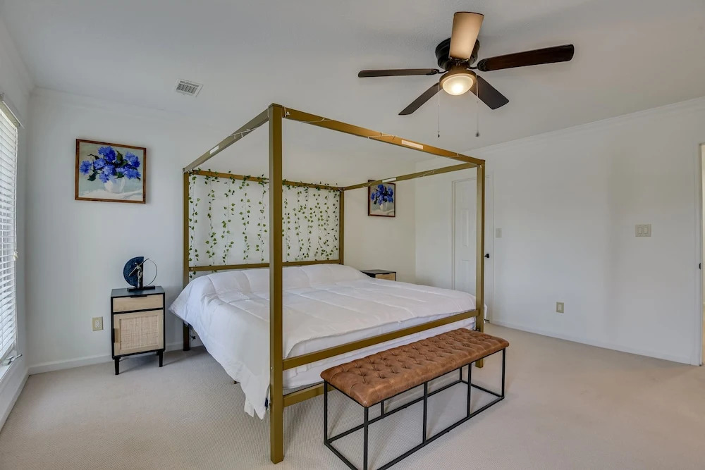 Beautiful 3BR Townhouse
