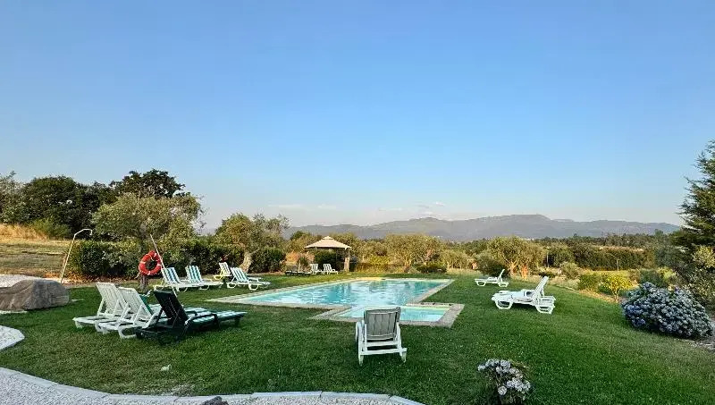 Matias Nature - Raízes da Vinha - Boutique Mountain Stay in Serra da Estrela, Seia