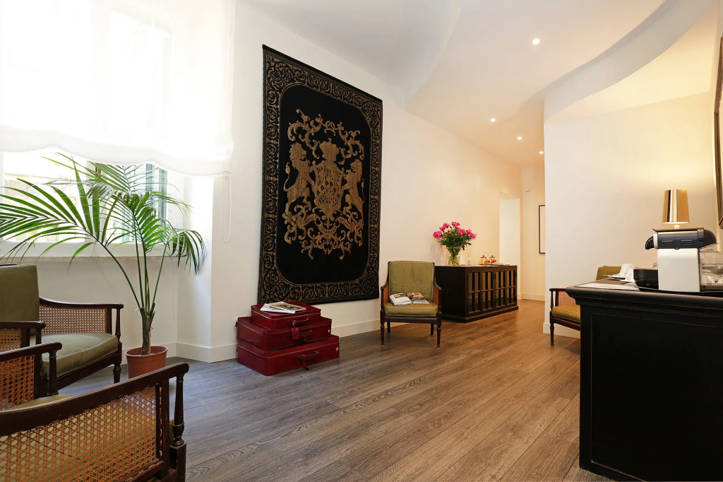 Cavour Suites Guest House