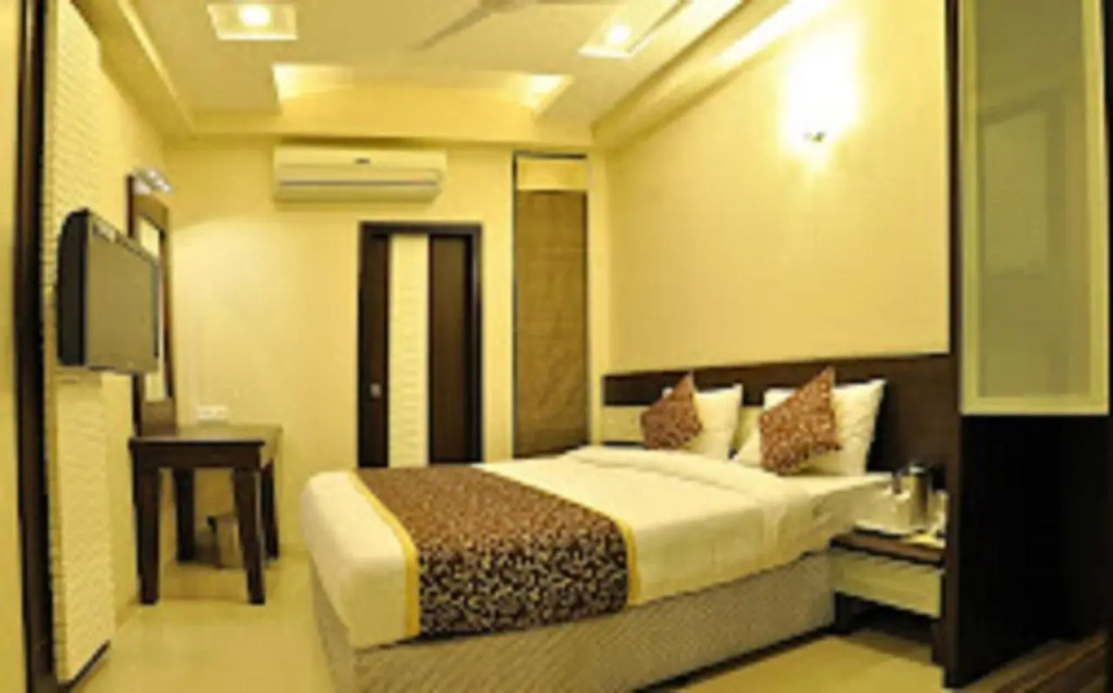 Hotel Shree Narayana by Tia Hotels
