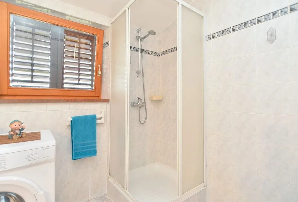 Apartment 1629