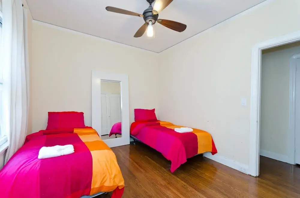 LA155 2 Bedroom Apartment By Senstay