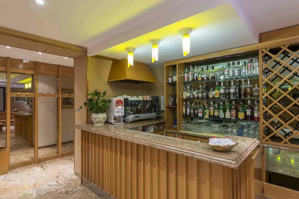 Hotel Iris