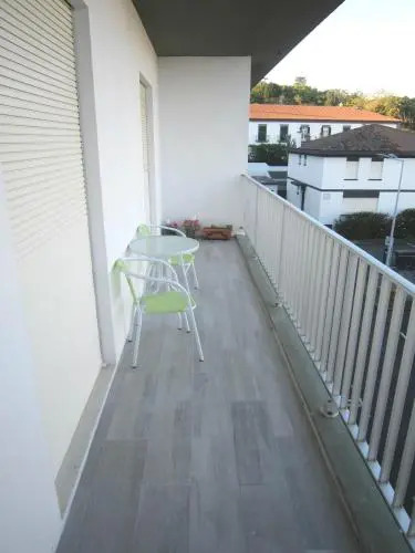 Green Island City Apartment