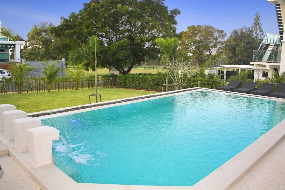 Green View Villas
