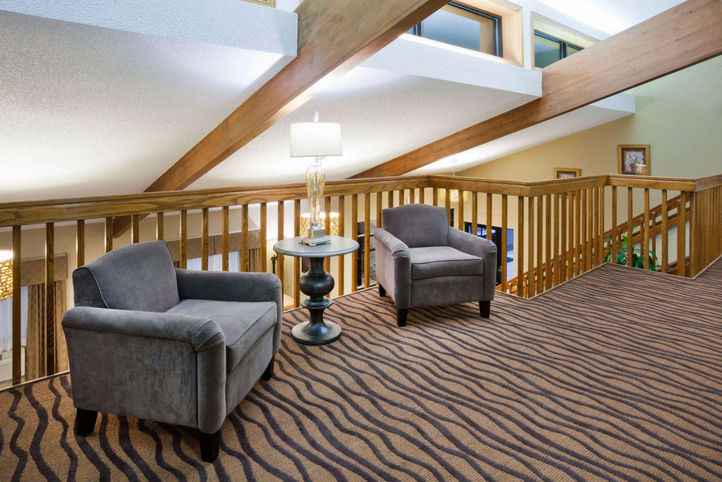 AmericInn by Wyndham Plover Stevens Point