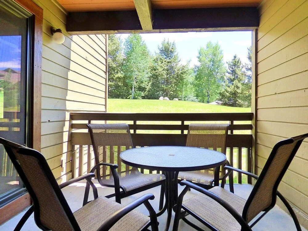 Lift Tickets Ground Floor in Mtn Village, Wifi, Fireplace, Hot Tubs