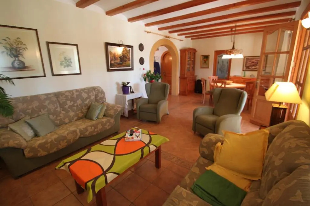 Finca Cantares - holiday home with private swimming pool in Benissa