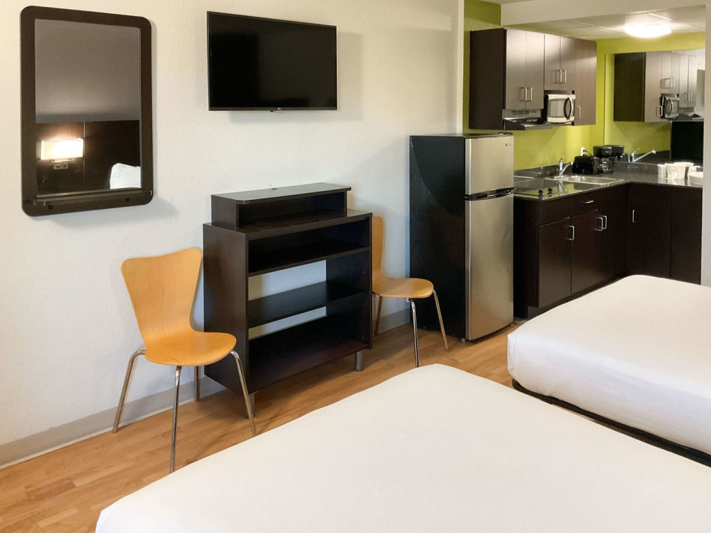 Motel 6-Columbus, GA - Downtown
