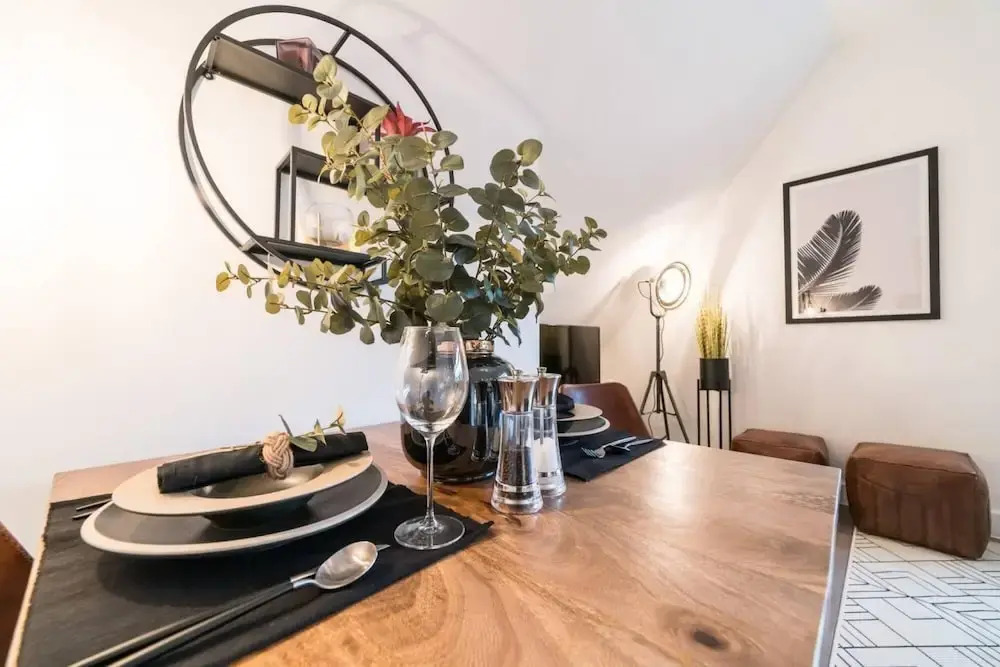 Luxurious 1BR Apartment - NEC BHX JLR Solihull