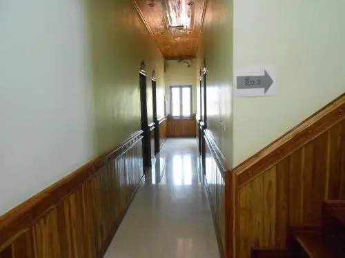 Amphon Hotel