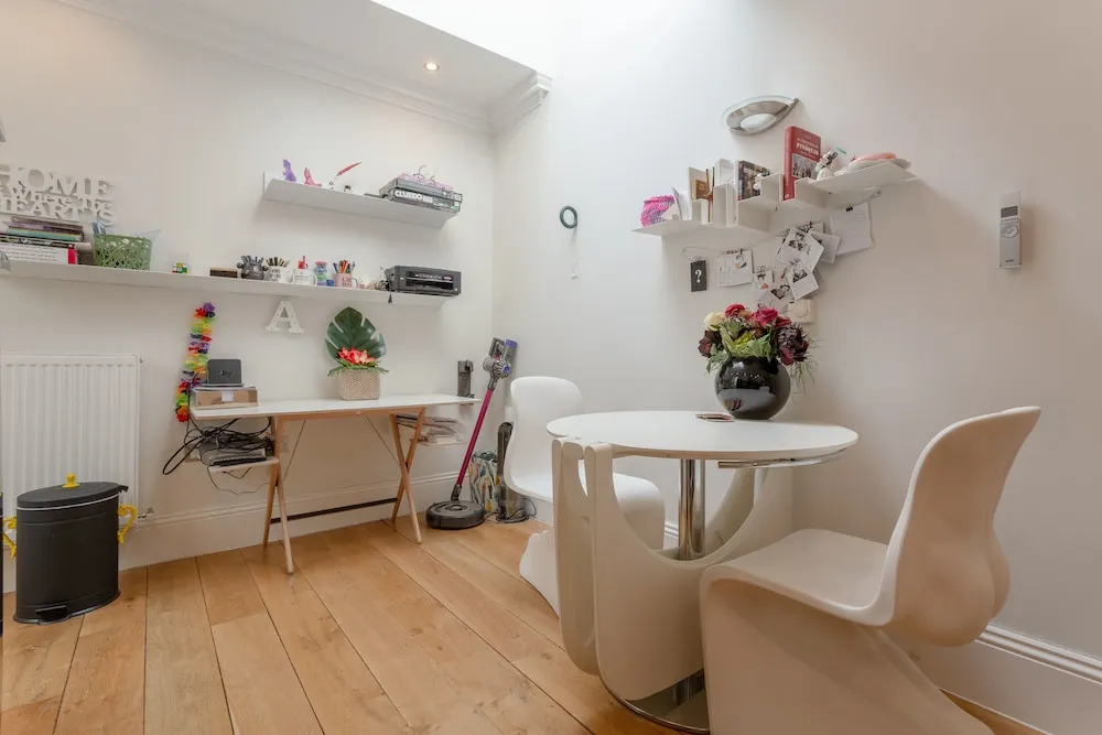 Modern 1 Bedroom Flat in Highbury