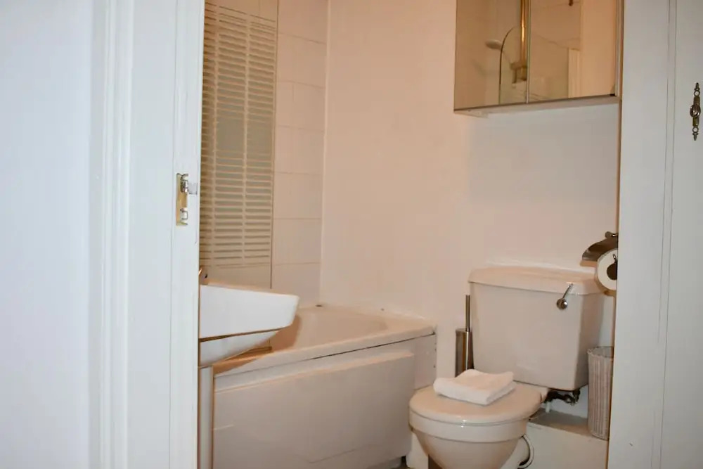 Bohemian 1 Bedroom Home in the City Centre