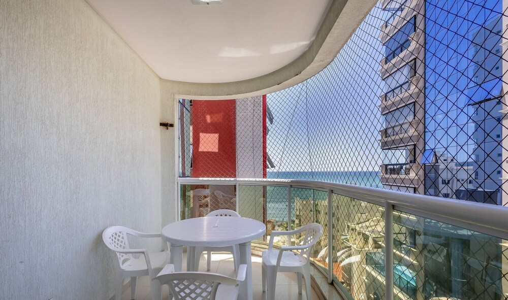 Apt w/ BBQ Only 90m From the Beach Cmf0501
