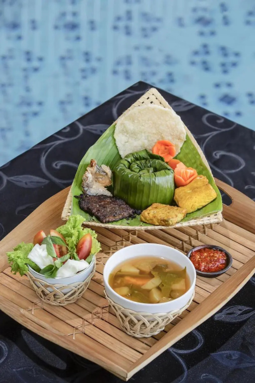 Pesonna Hotel Tegal
