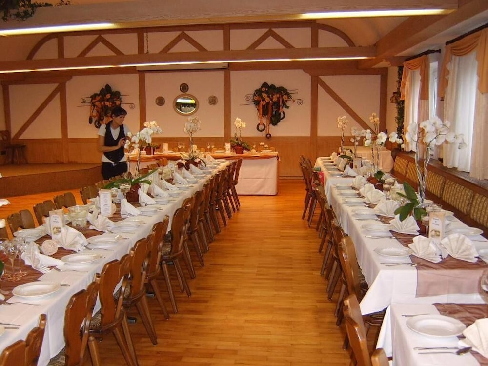 Hotel-Gasthof Zur Rose