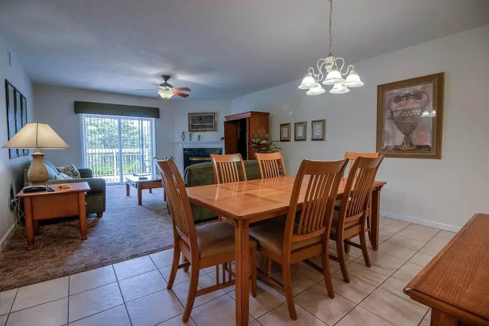 Whispering Pines 612