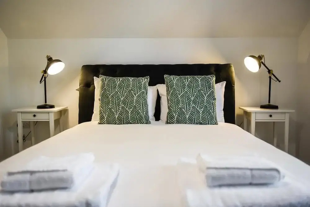 Hamilton Lodge