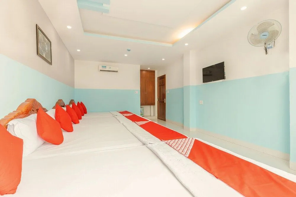 Oyo 621 Hoang Truong Hotel