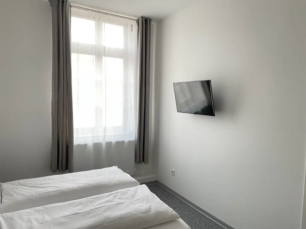 Hotel-am-Bahnhof Stuttgart-Ditzingen