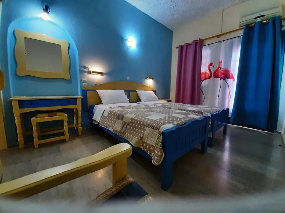Flamingo Apartments Moraitika Corfu
