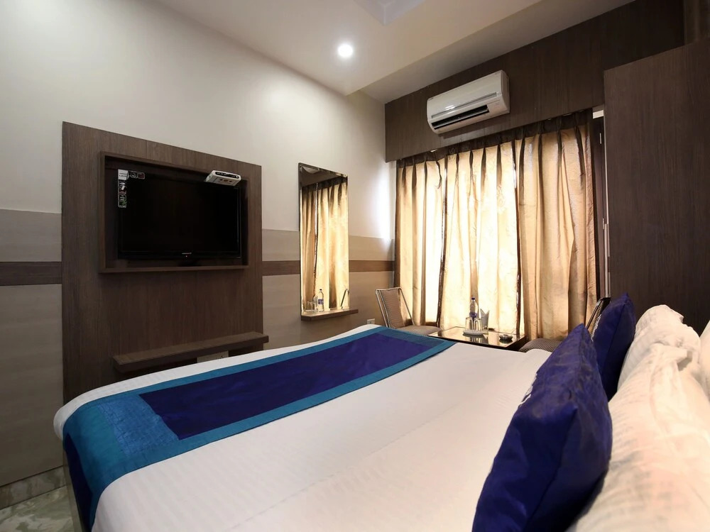 OYO 9816 Hotel Neelkanth