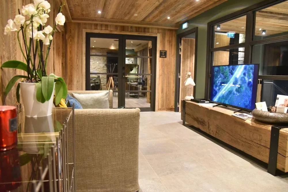 Hotel MONT-BLANC VAL DISERE