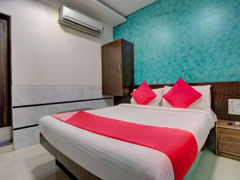 OYO 71172 Hotel Sion Residency