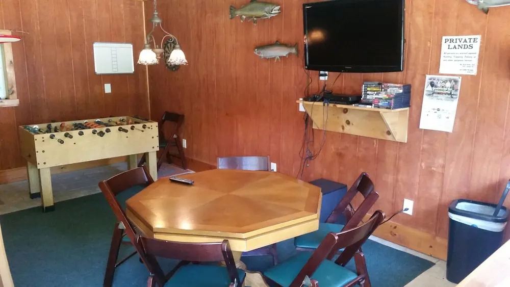The School House Inn