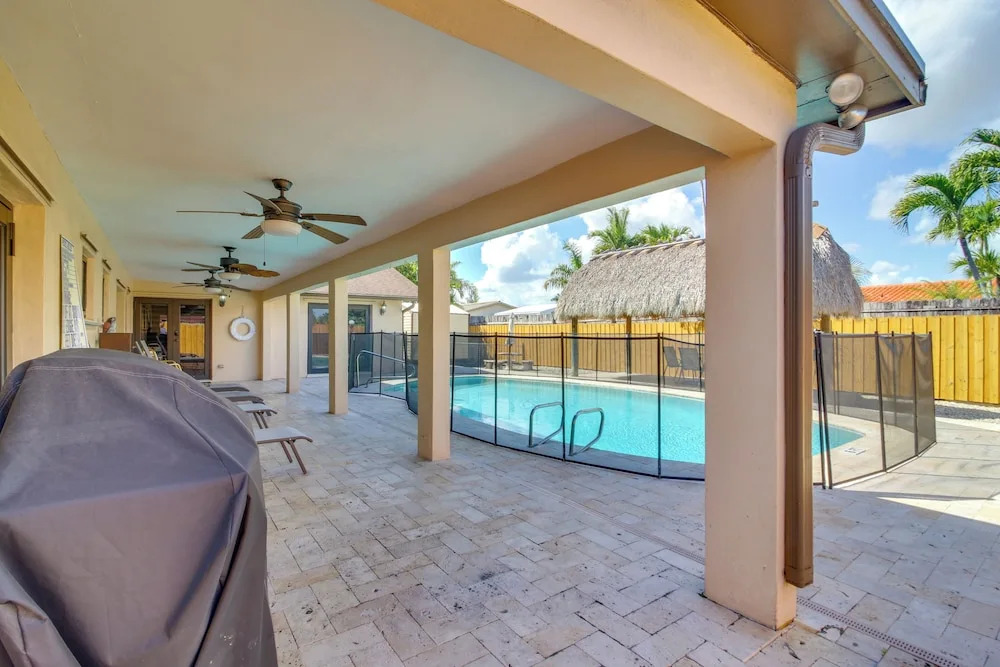 Group-friendly Miami Getaway 2 Mi to FIU