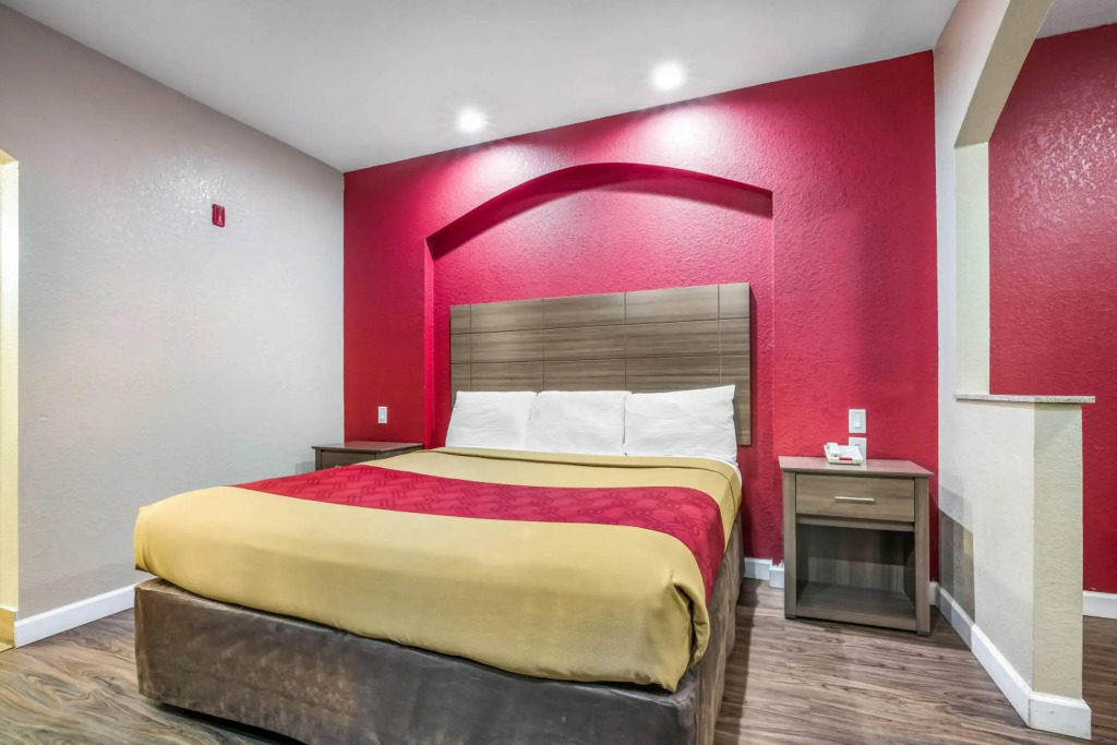 Econo Lodge Inn & Suites Horn Lake - Southhaven