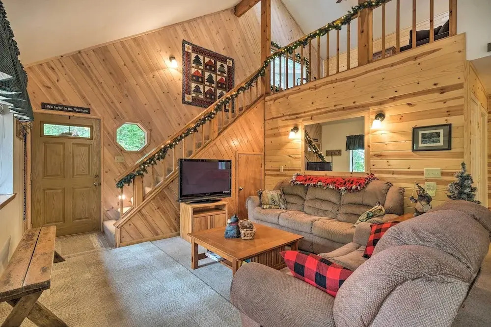 Game Room & Deck: Pet-friendly Camp Connell Cabin