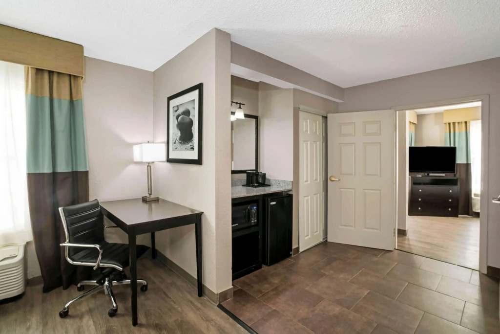 La Quinta by Wyndham Lebanon
