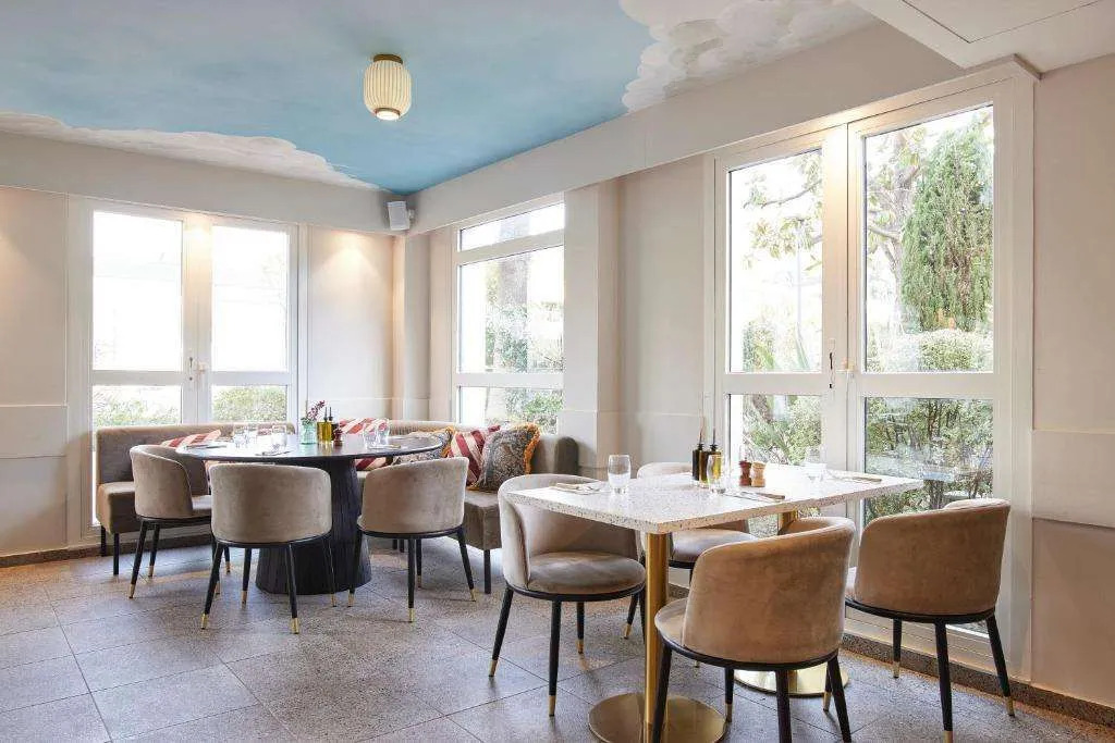 Hotel Restaurant Isidore by Soniho