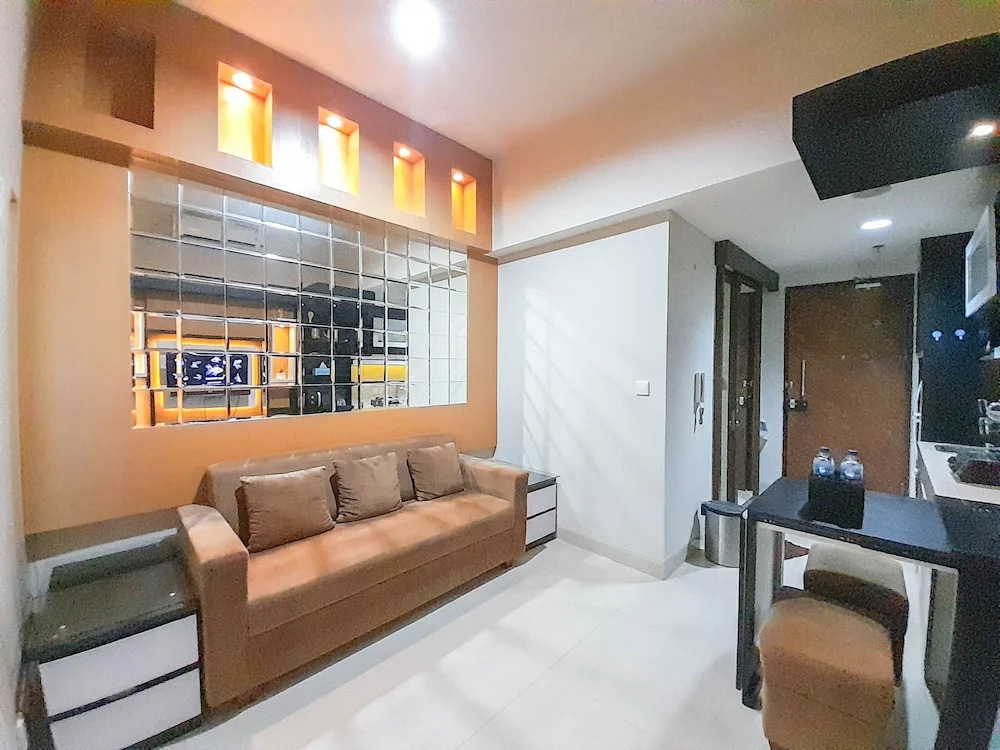 Comfortable And Homey 1Br At Uttara The Icon Apartment