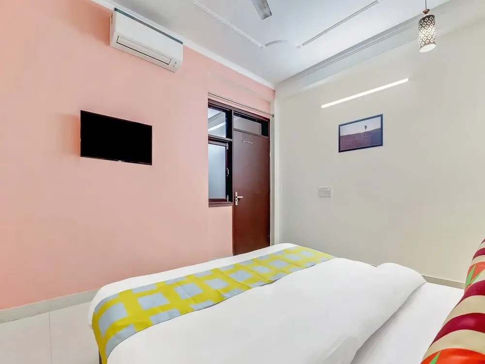 OYO Home 30203 Delightful Studio Chhatarpur